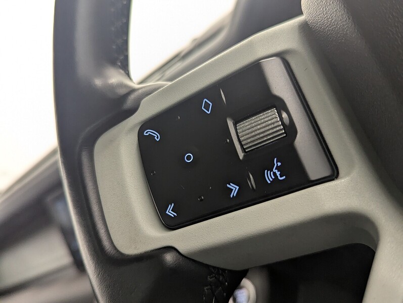 Used Land Rover Defender 110 2021 for sale - 76536298: Photo 31