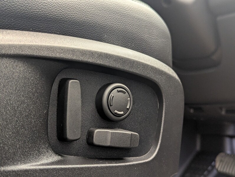 Used Land Rover Defender 110 2021 for sale - 76536298: Photo 35