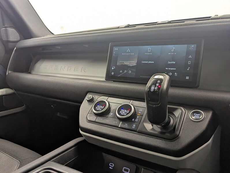 Used Land Rover Defender 110 2021 for sale - 76536298: Photo 38