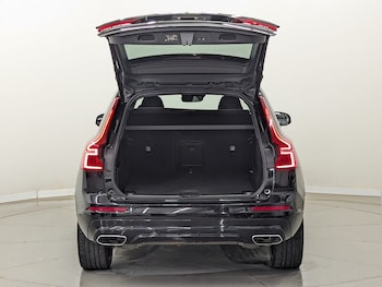 Used Volvo XC60 2021 for sale - 79120079: Photo