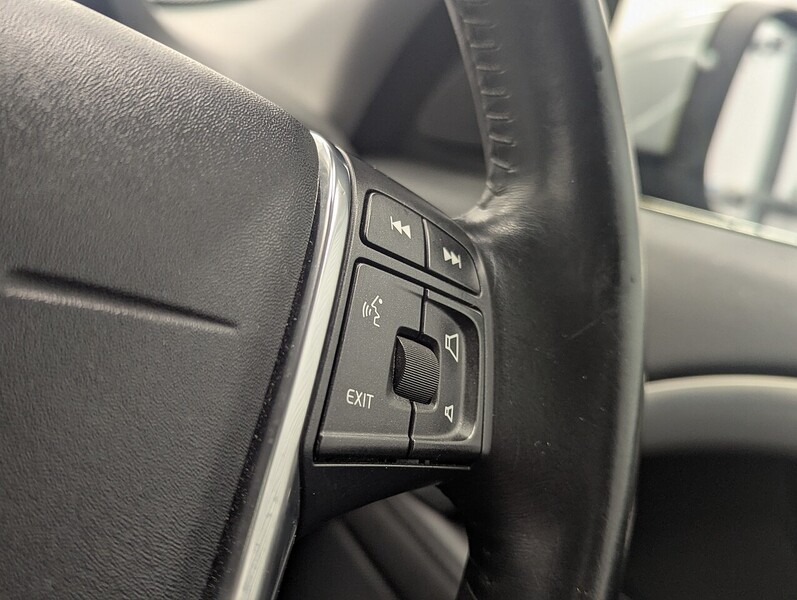 Used Volvo V70 2013 for sale - 76986532: Photo 24