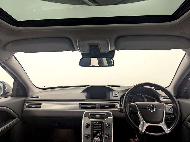 Used Volvo V70 2013 for sale - 76986532: Photo 3