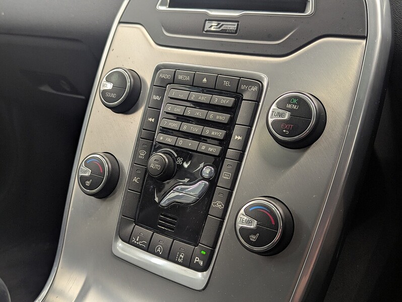 Used Volvo V70 2013 for sale - 76986532: Photo 38