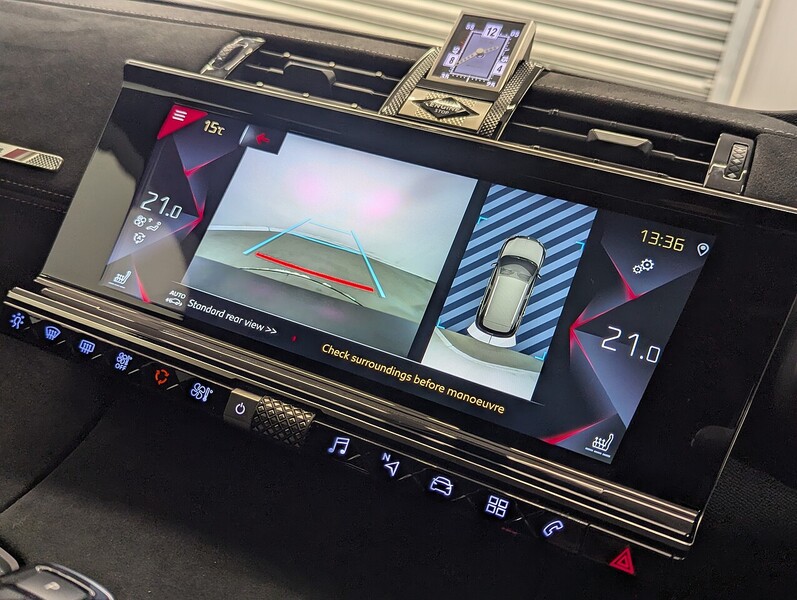 Used DS Automobiles DS 7 Crossback 2021 for sale - 76263814: Photo 46