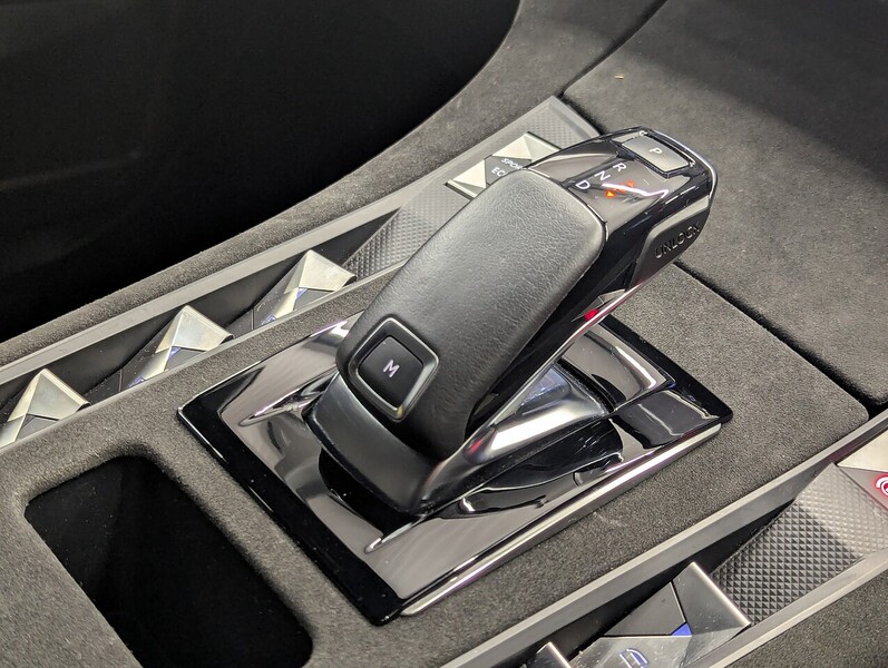 Used DS Automobiles DS 7 Crossback 2021 for sale - 76263814: Photo 50