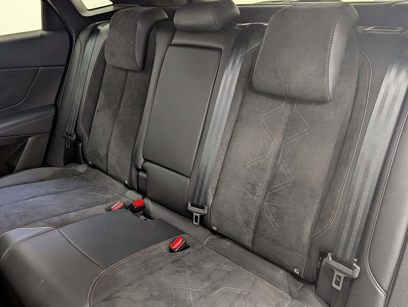 Used DS Automobiles DS 7 Crossback 2021 for sale - 76263814: Photo 54