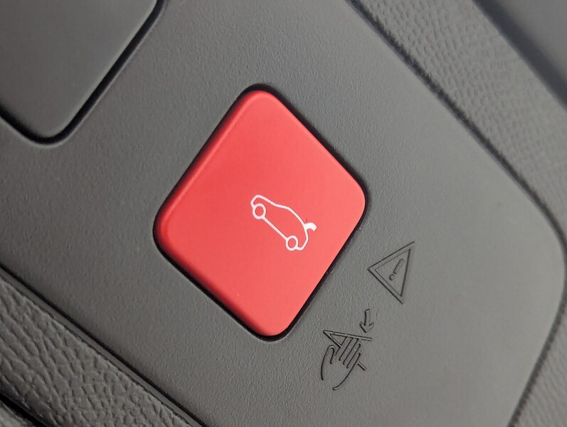 Used DS Automobiles DS 7 Crossback 2021 for sale - 76263814: Photo 55