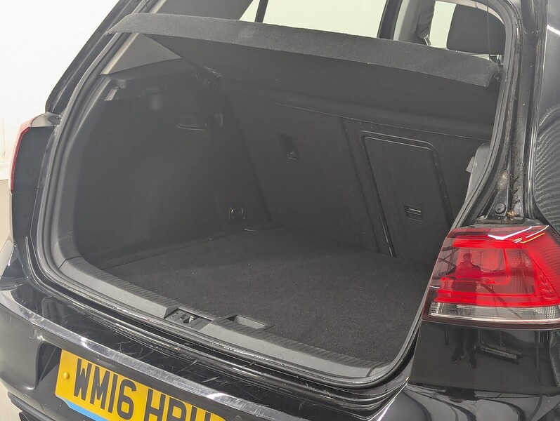 Used Volkswagen Golf 2016 for sale - 77640144: Photo 12