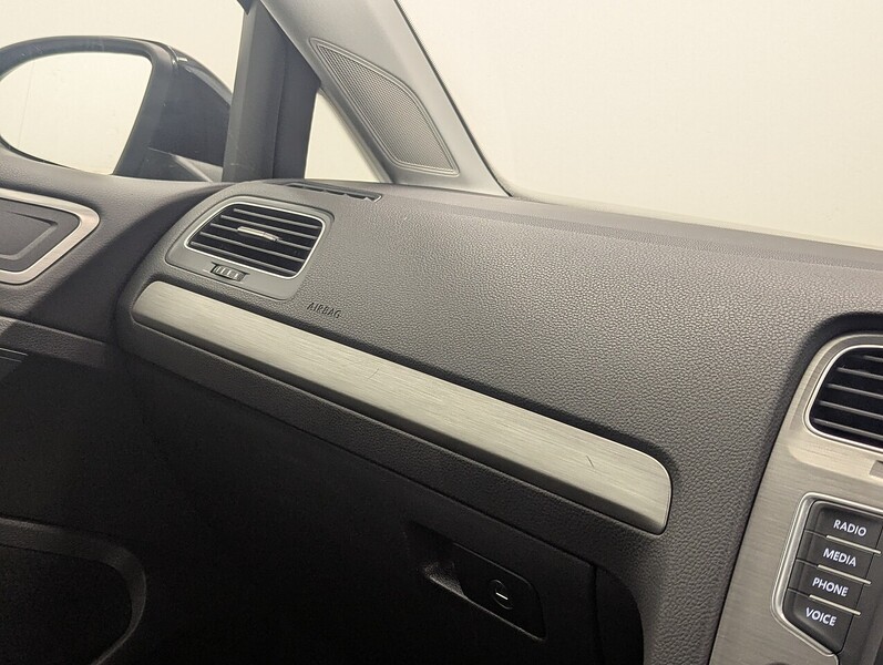 Used Volkswagen Golf 2016 for sale - 77640144: Photo 40