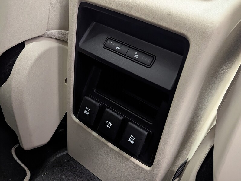 Used Land Rover Discovery Sport for sale - 76725189: Photo 22