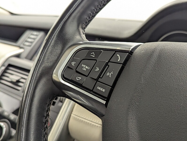 Used Land Rover Discovery Sport for sale - 76725189: Photo 34