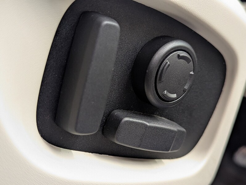 Used Land Rover Discovery Sport for sale - 76725189: Photo 56