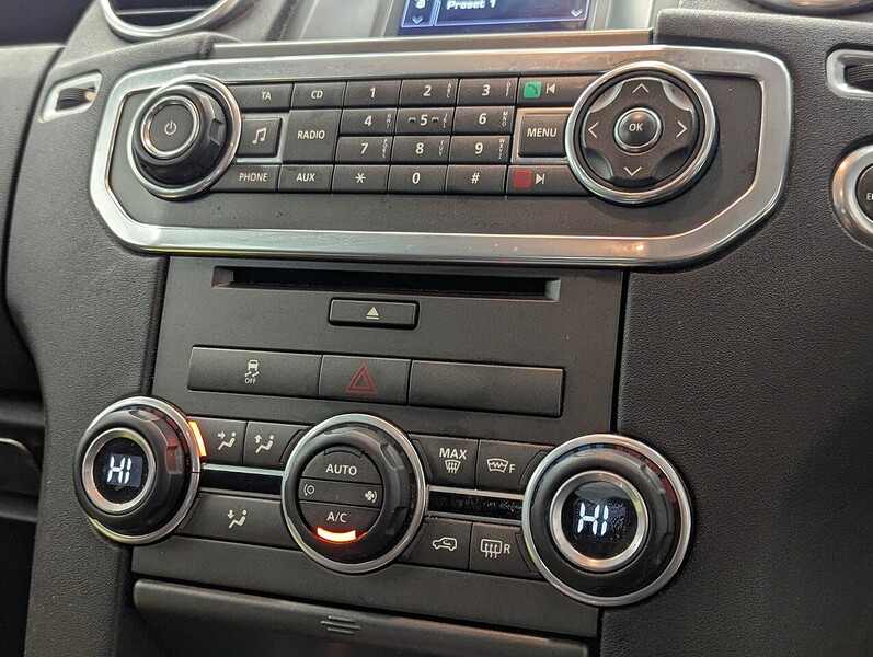 Used Land Rover Discovery 4 2013 for sale - 76594873: Photo 32