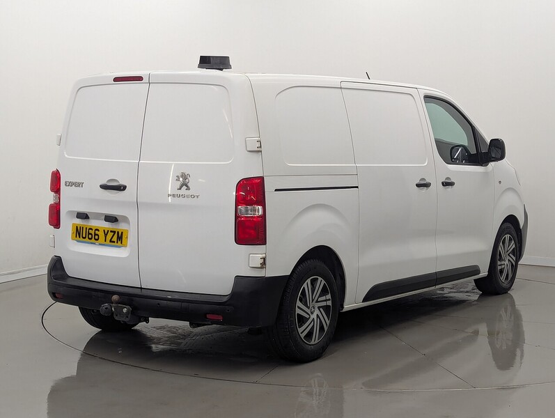 Used Peugeot Expert 2016 for sale - 76334082: Photo 16
