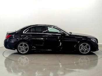 Used Mercedes-Benz C Class 2019 for sale - 79197880: Photo