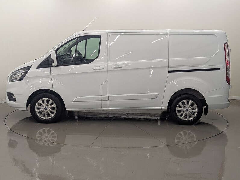 Used Ford Transit Custom 2022 for sale - 76547352: Photo 11