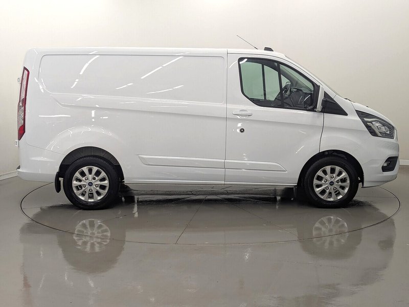 Used Ford Transit Custom 2022 for sale - 76547352: Photo 2