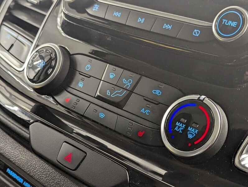 Used Ford Transit Custom 2022 for sale - 76547352: Photo 35