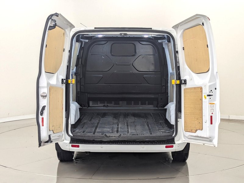 Used Ford Transit Custom 2022 for sale - 76547352: Photo 4