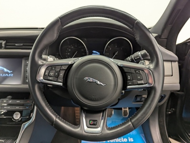 Used Jaguar XF 2017 for sale - 77379229: Photo 23