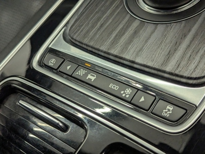 Used Jaguar XF 2017 for sale - 77379229: Photo 28