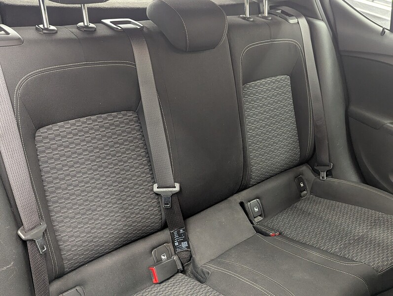 Used Vauxhall Astra 2018 for sale - 77208490: Photo 40