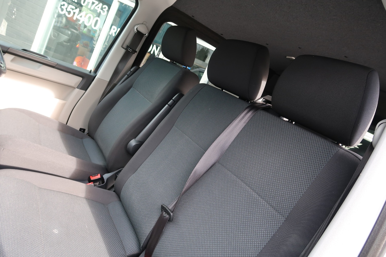 Used Volkswagen Transporter 2019 for sale - 76320780: Photo 4