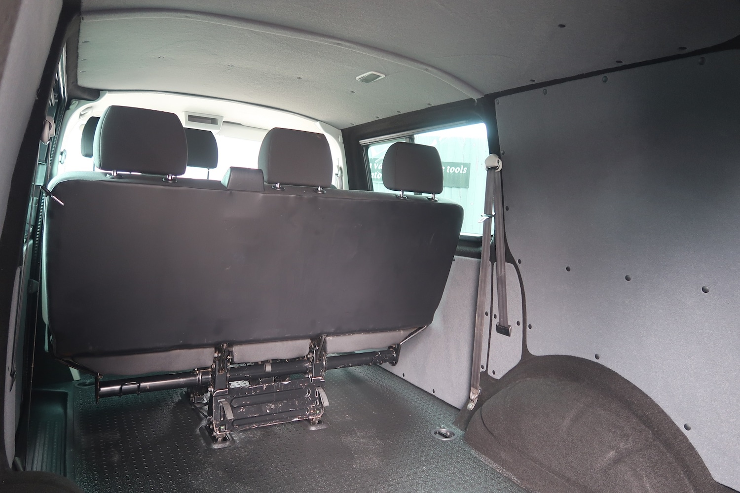 Used Volkswagen Transporter 2018 for sale - 77997794: Photo 4