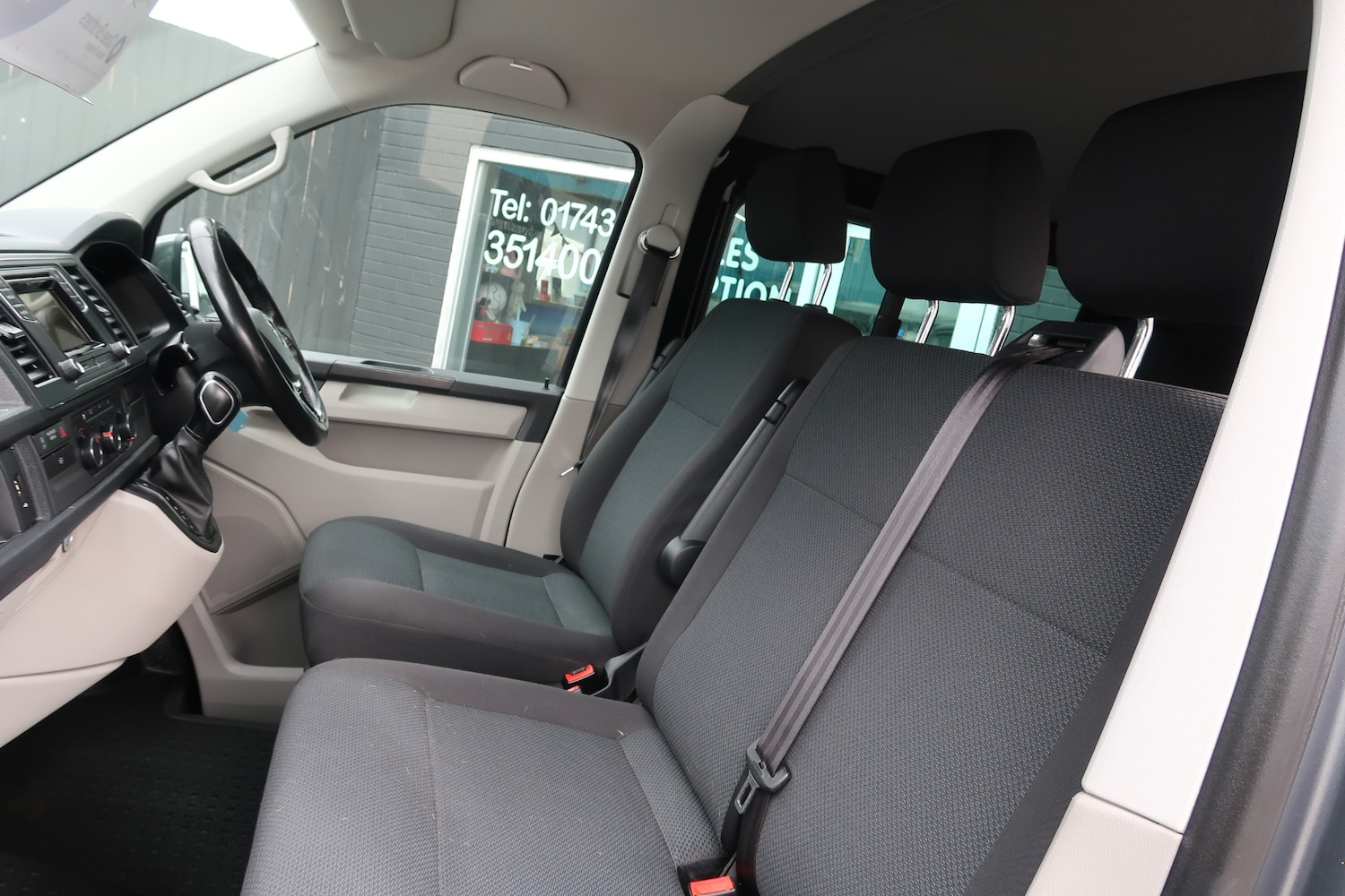 Used Volkswagen Transporter 2018 for sale - 77997794: Photo 7