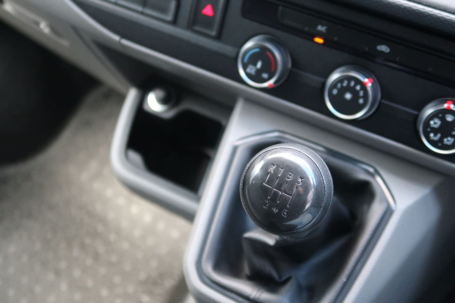 Used Volkswagen Transporter 2021 for sale - 77234599: Photo 6