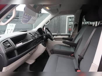 Used Volkswagen Transporter 2019 for sale - 79788261: Photo