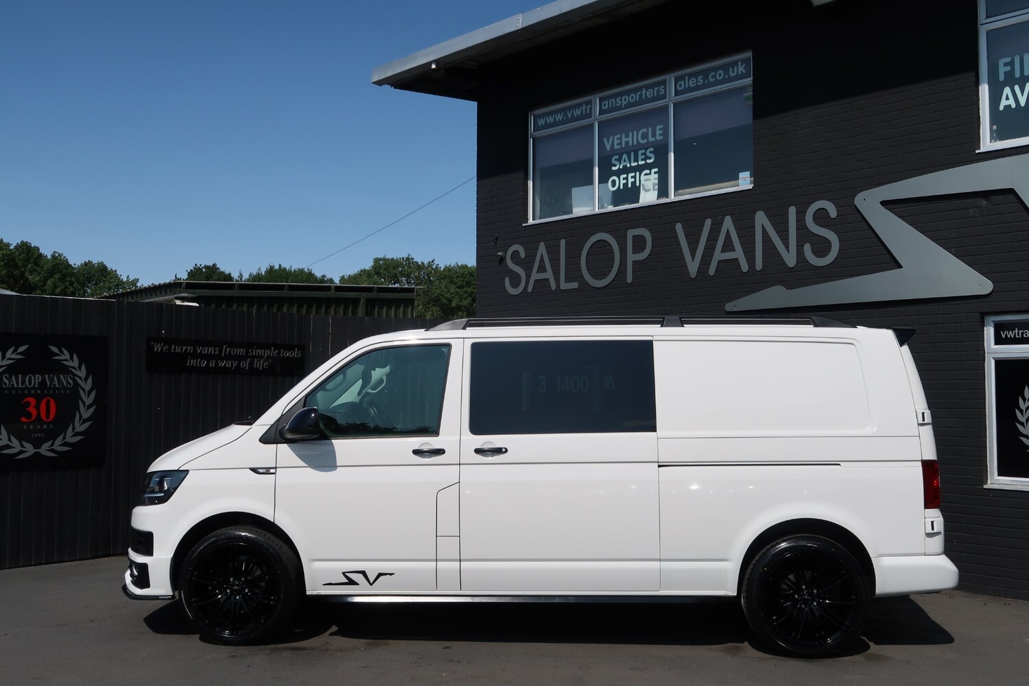 Used Volkswagen Transporter 2018 for sale - 75424717: Photo 10