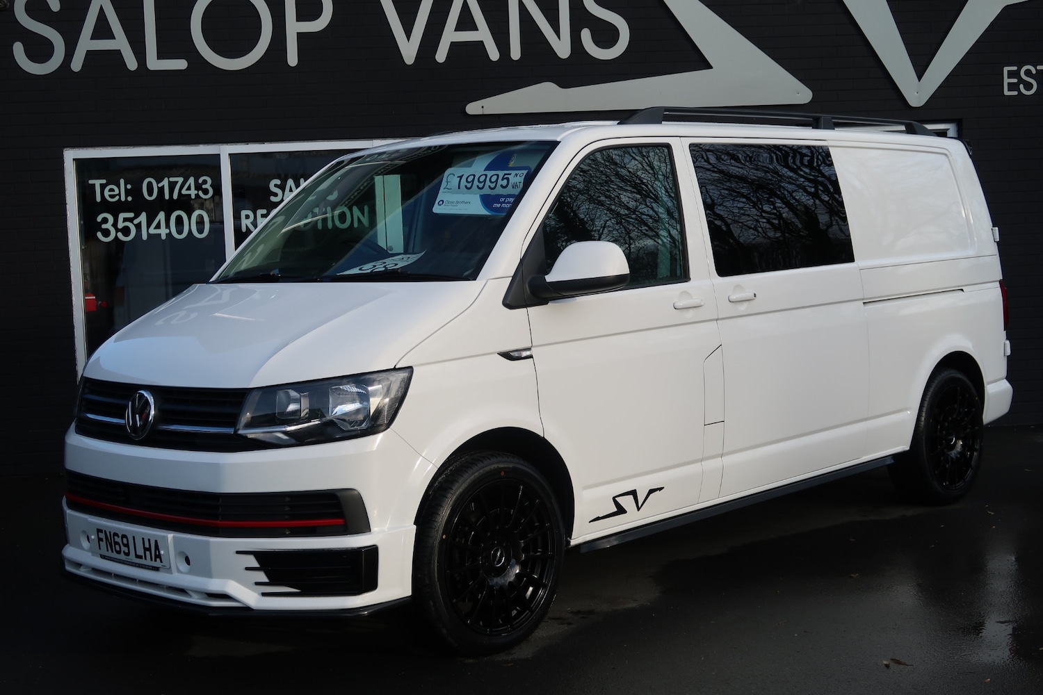 Used Volkswagen Transporter 2019 for sale - 76780068: Photo 2