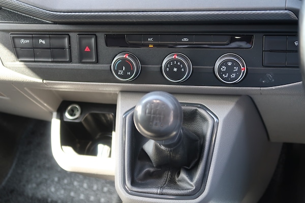 Used Volkswagen Transporter 2021 for sale - 74204775: Photo 5
