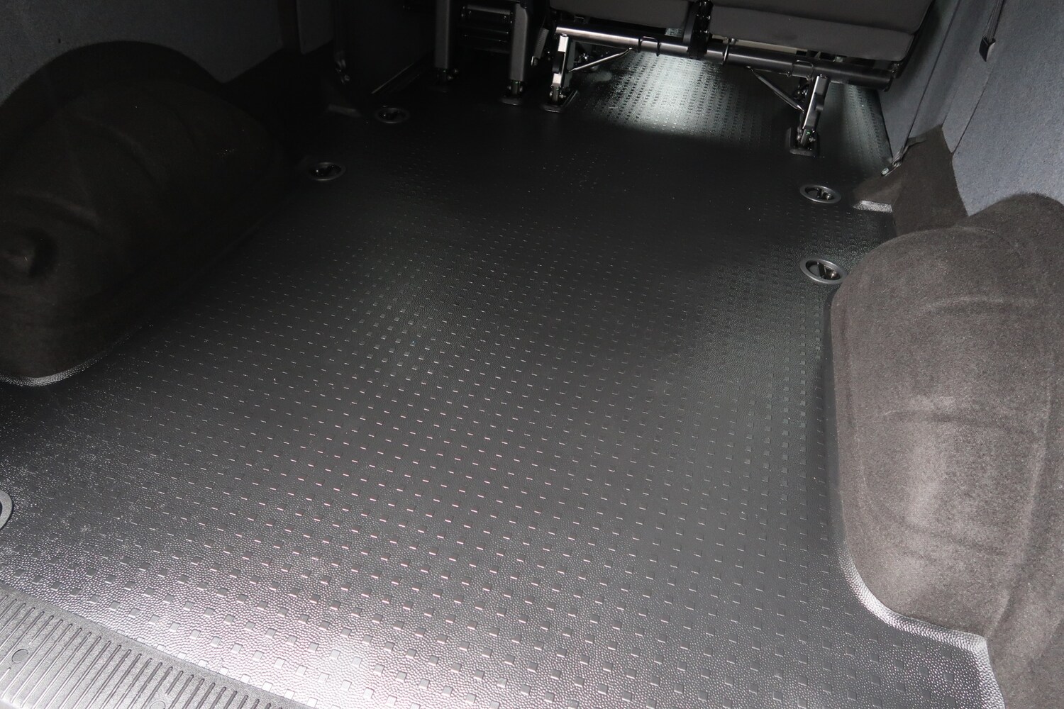 Used Volkswagen Transporter 2020 for sale - 76556677: Photo 6