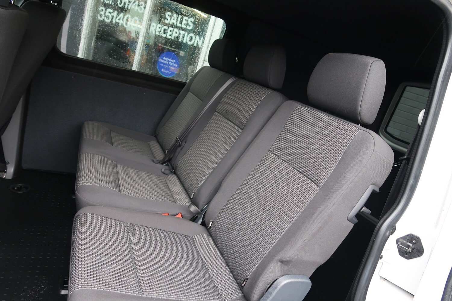 Used Volkswagen Transporter 2020 for sale - 76556677: Photo 7