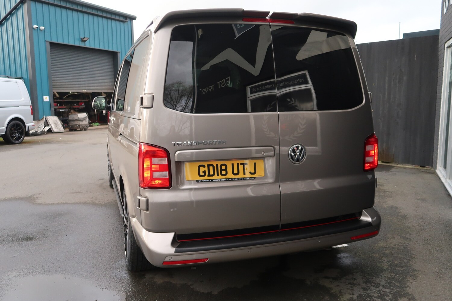 Used Volkswagen Transporter 2018 for sale - 78042307: Photo 8