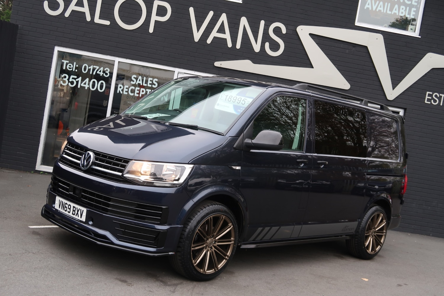Used Volkswagen Transporter 2019 for sale - 76273257: Photo 2