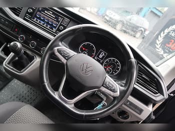 Used Volkswagen Transporter 2021 for sale - 79651405: Photo