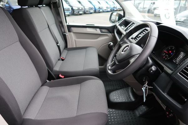 Used Volkswagen Transporter 2017 for sale - 73302926: Photo 5