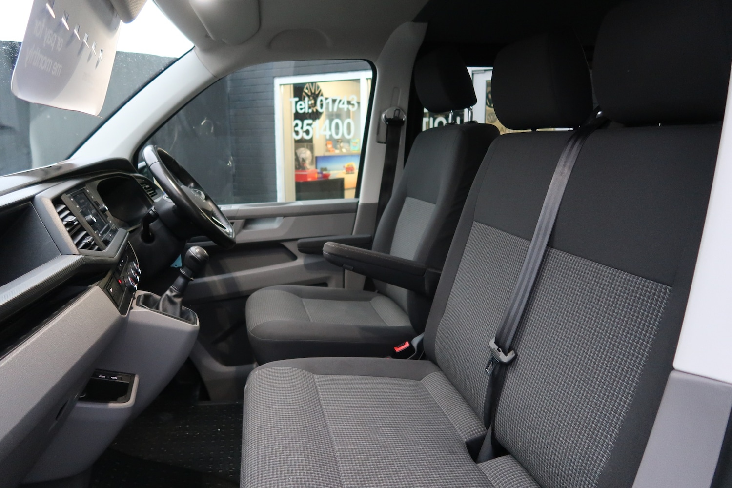 Used Volkswagen Transporter 2023 for sale - 77297112: Photo 6