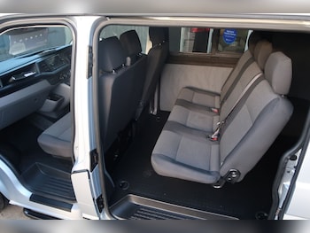 Used Volkswagen Transporter 2021 for sale - 78421033: Photo