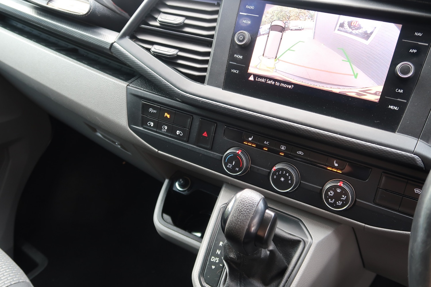 Used Volkswagen Transporter 2019 for sale - 75486767: Photo 6