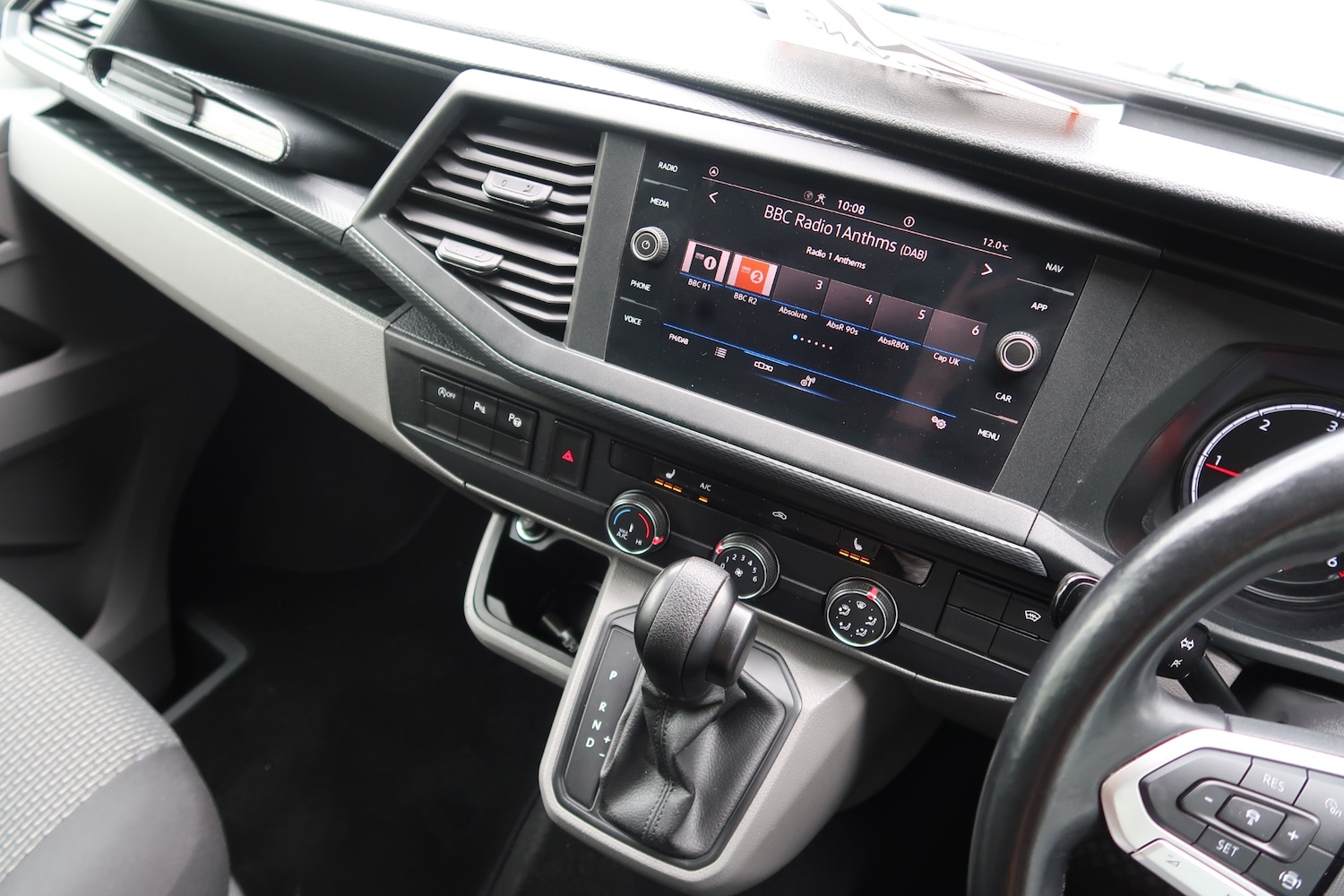 Used Volkswagen Transporter 2021 for sale - 78176701: Photo 2