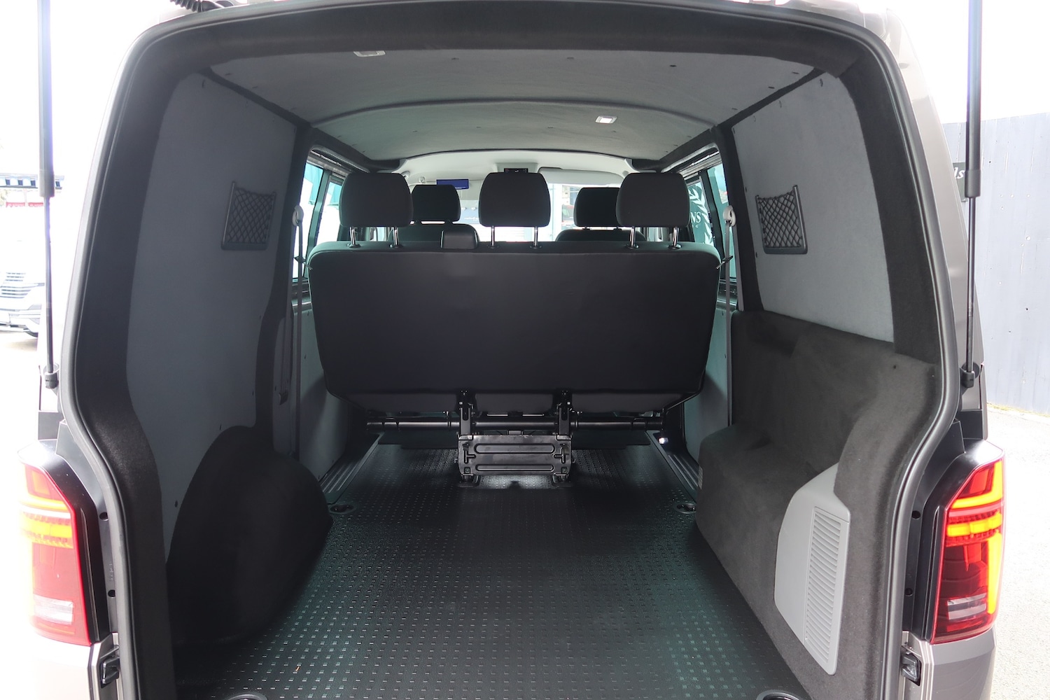 Used Volkswagen Transporter 2021 for sale - 78176701: Photo 9