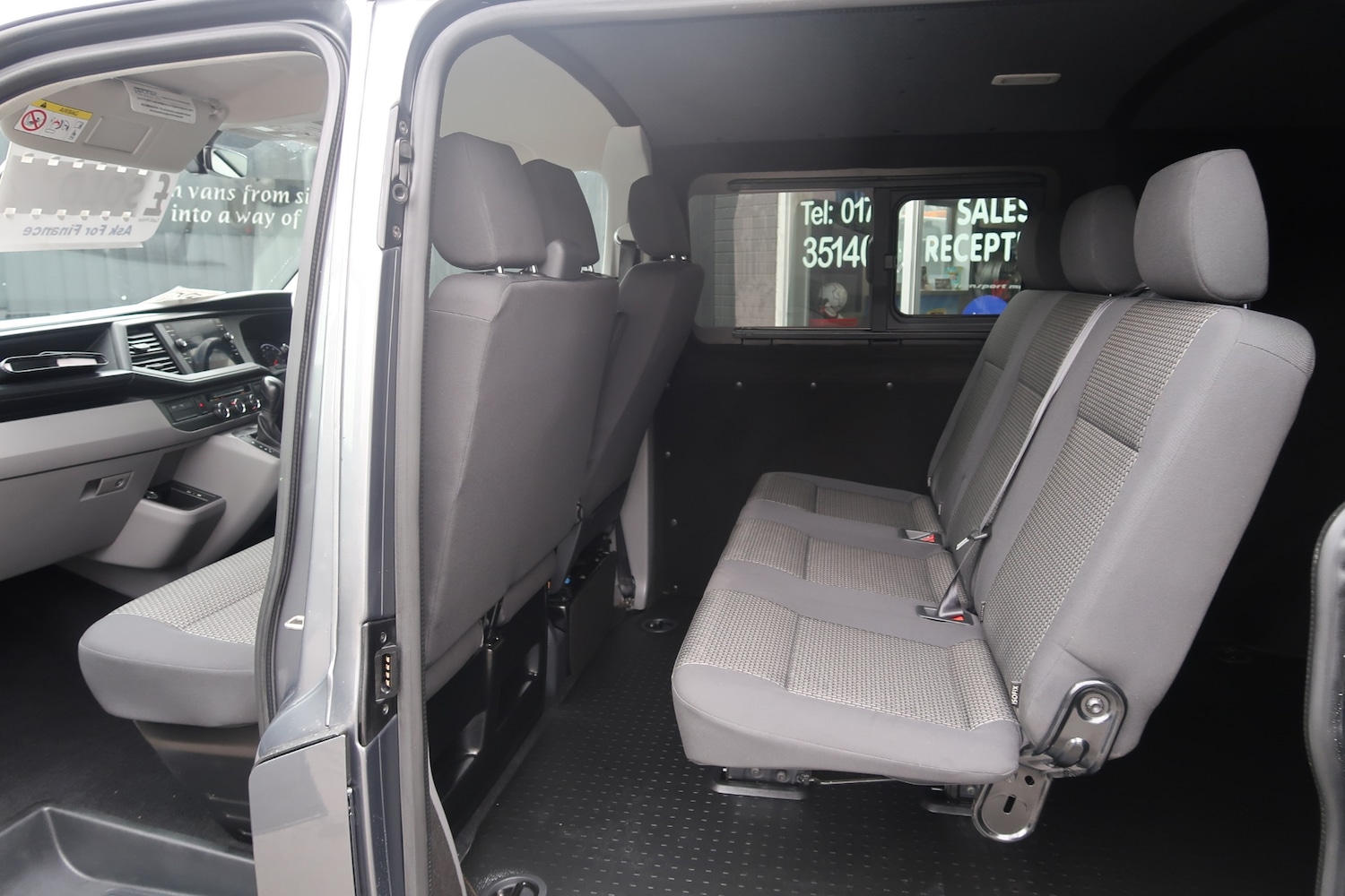 Used Volkswagen Transporter 2023 for sale - 77732596: Photo 8