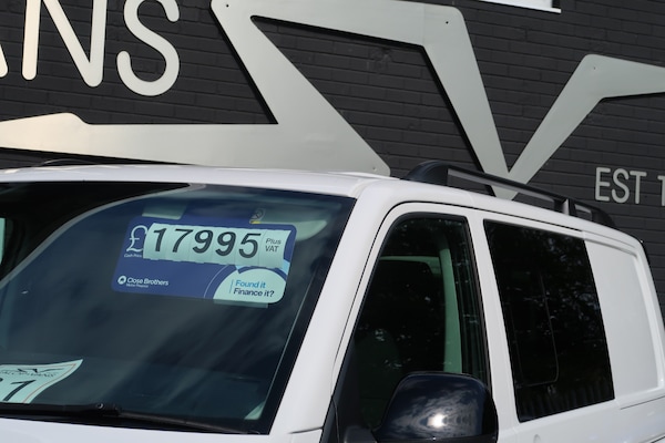 Used Volkswagen Transporter 2018 for sale - 74602490: Photo 12