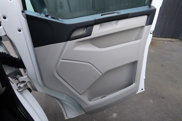 Used Volkswagen Transporter 2019 for sale - 74088170: Photo 10