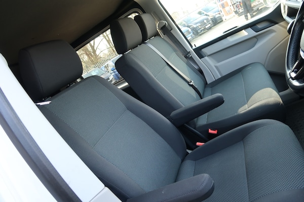 Used Volkswagen Transporter 2019 for sale - 74088170: Photo 8