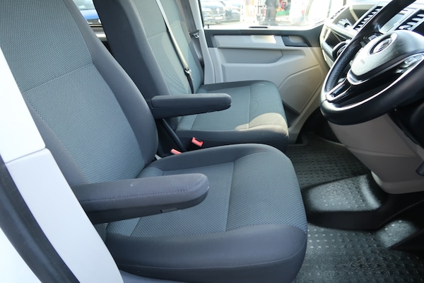 Used Volkswagen Transporter 2019 for sale - 74088170: Photo 9